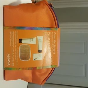 Ahava Color Me Smooth set
